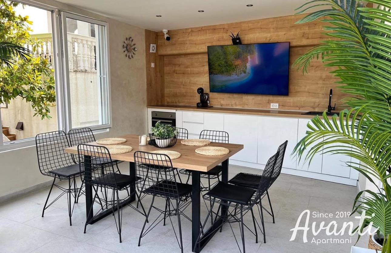 Apartmani Avanti Becici Ngoại thất bức ảnh
